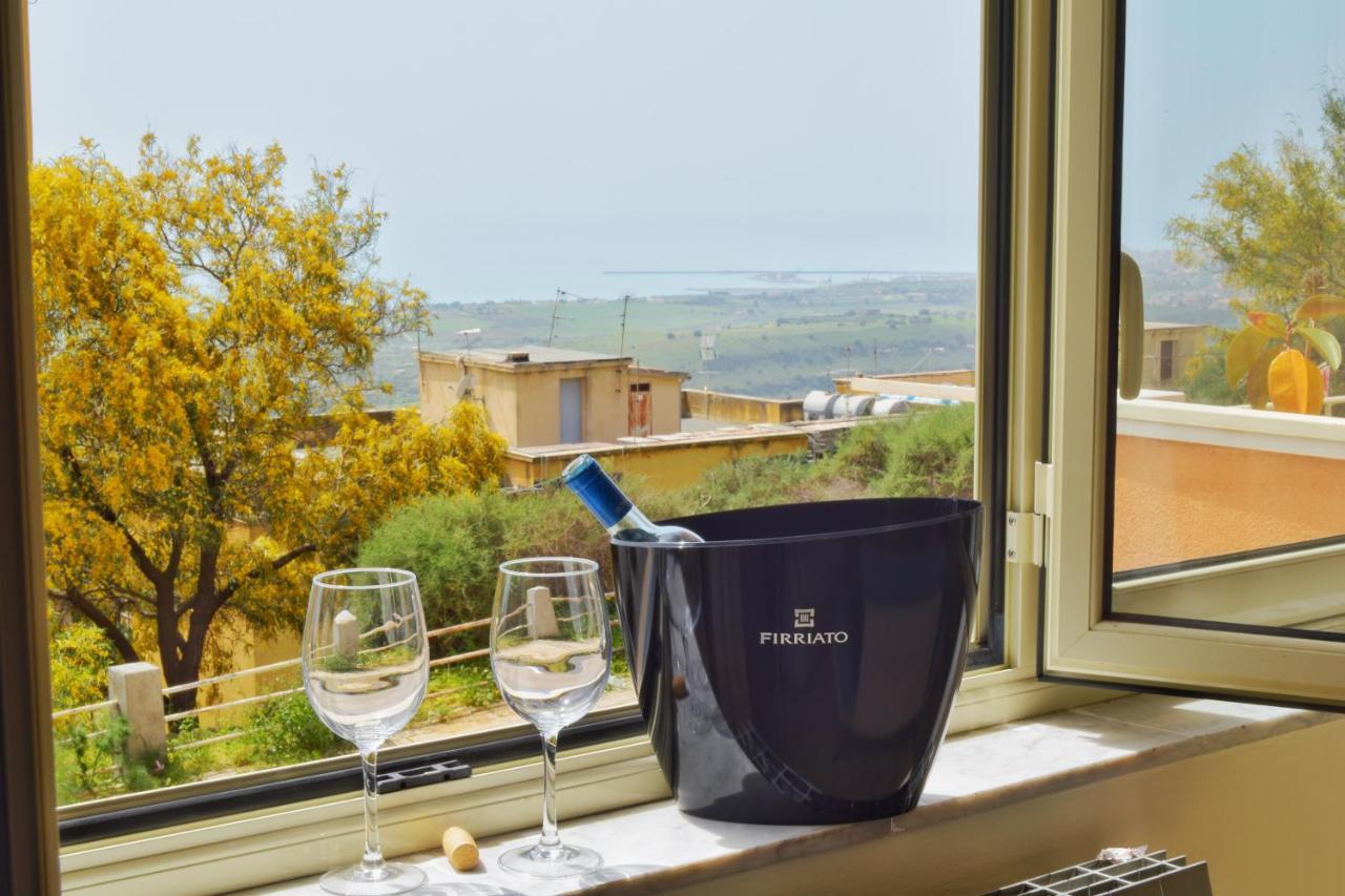 Antica Akragante Apartment Agrigento Con Parcheggio Bagian luar foto