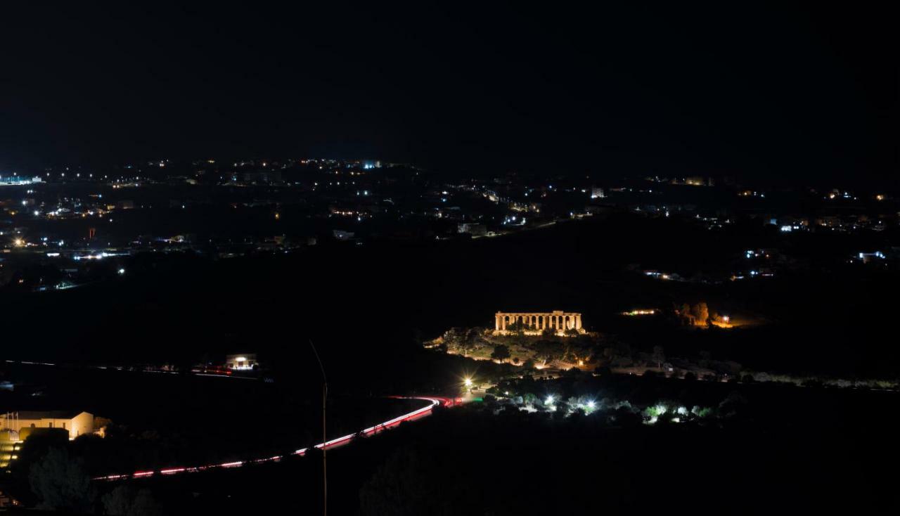 Antica Akragante Apartment Agrigento Con Parcheggio Bagian luar foto
